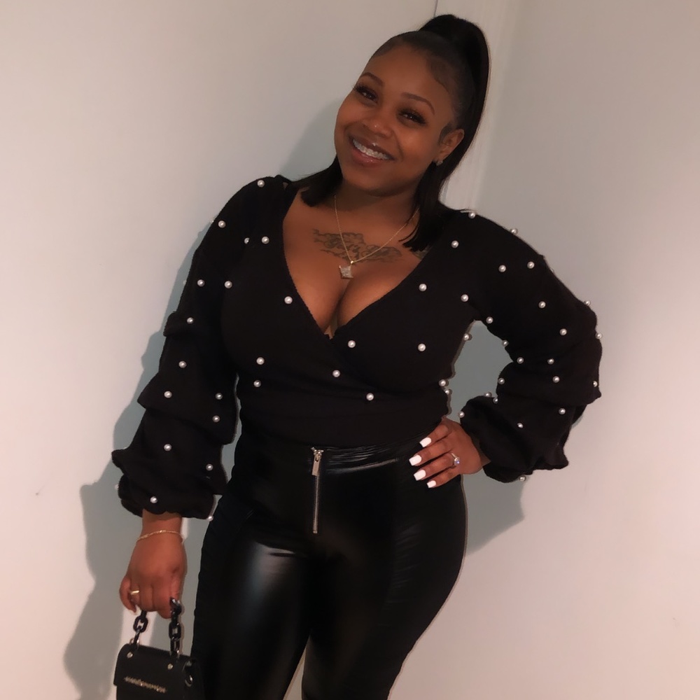 MEET YOUR POSHMARK STAR ⭐️